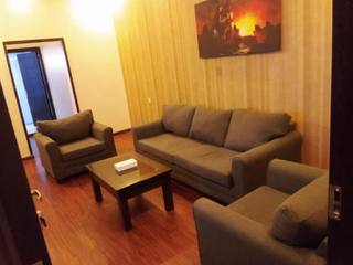 Authentic luxury service