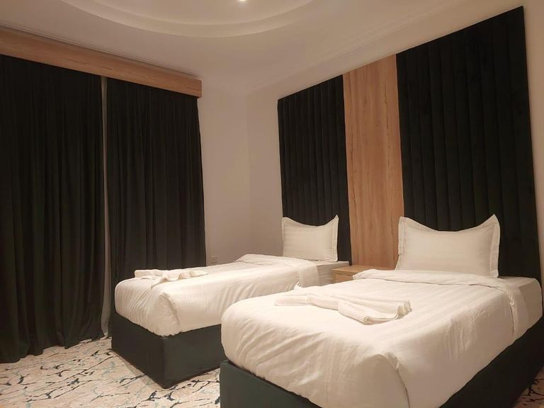hotel image 16