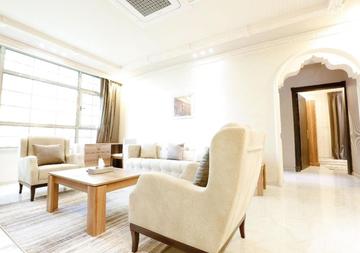 Four Seasons Suites