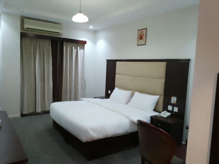 hotel image 10