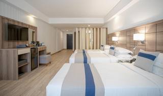 Season Star Hotel