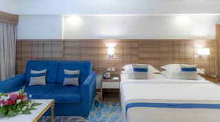 Season Star Hotel