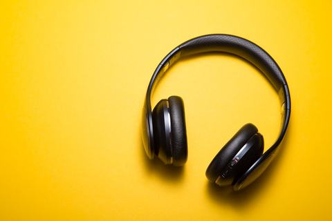 Pulse Noise-Canceling Headphones
