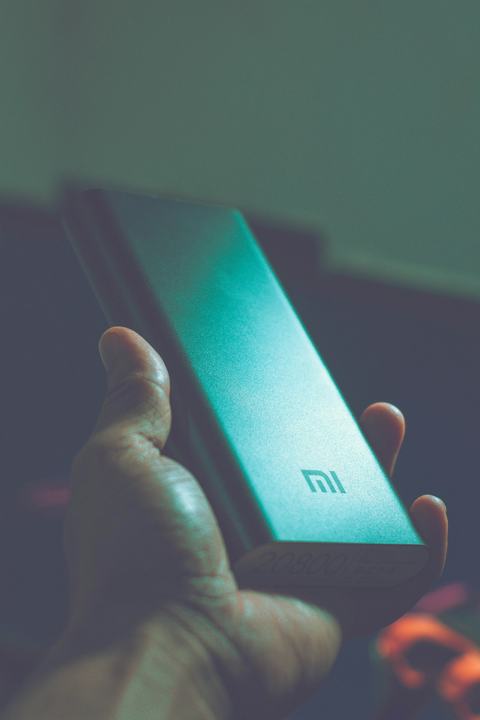 Wireless Power Bank 128