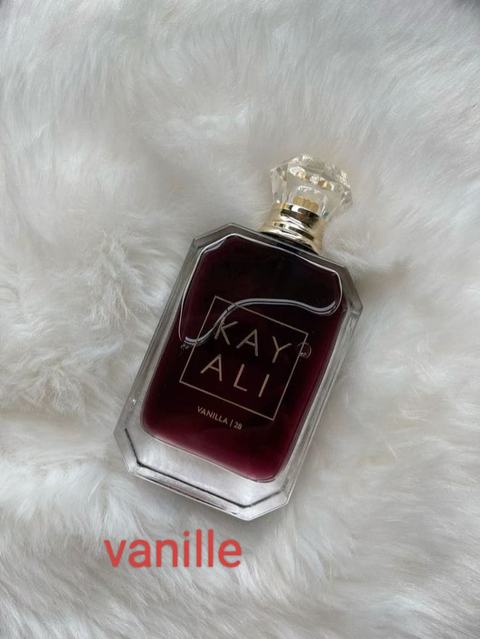 KAYALI Vanilla 28